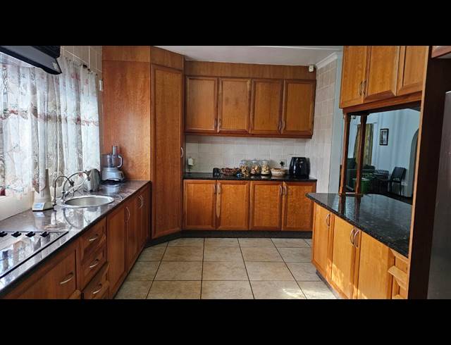 4 BEDROOM HOUSE FOR SALE IN KILDARE